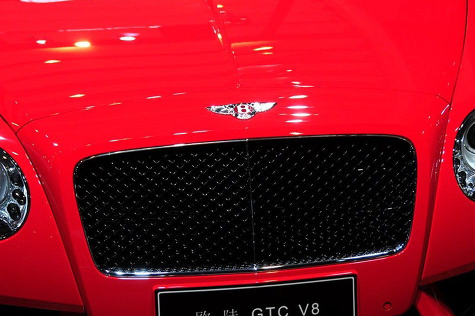 2012款欧陆GTC 6.0T自动档敞篷