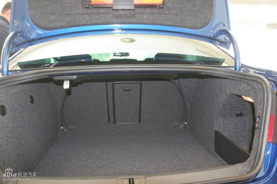 大众R36内饰及细节