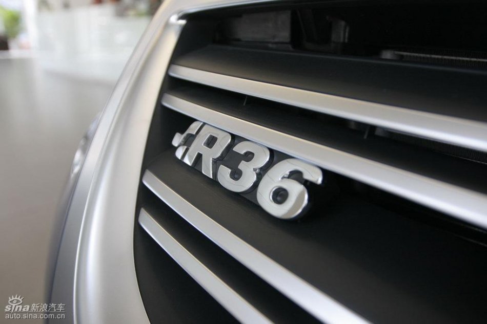 大众R36外观及细节