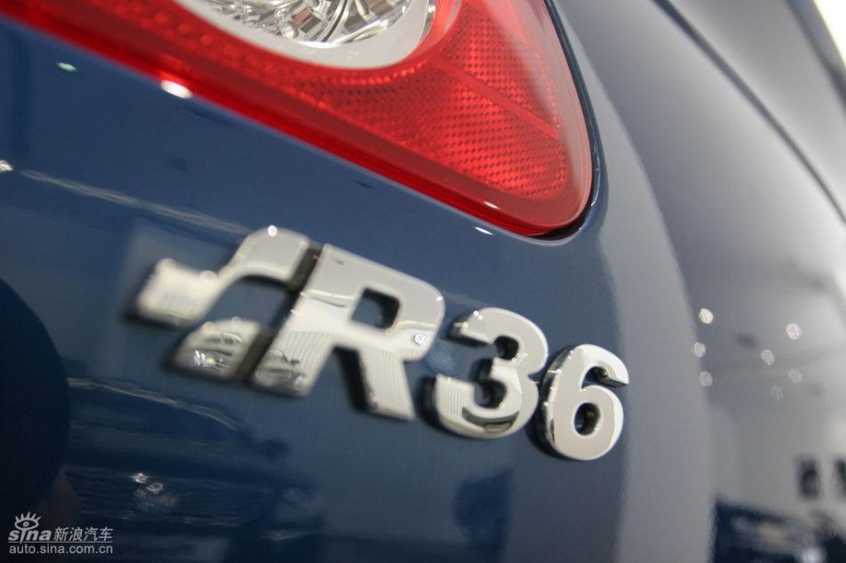 大众R36外观及细节