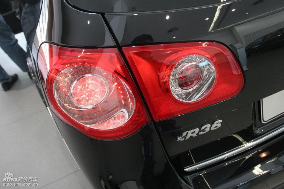 大众R36旅行版外观及细节