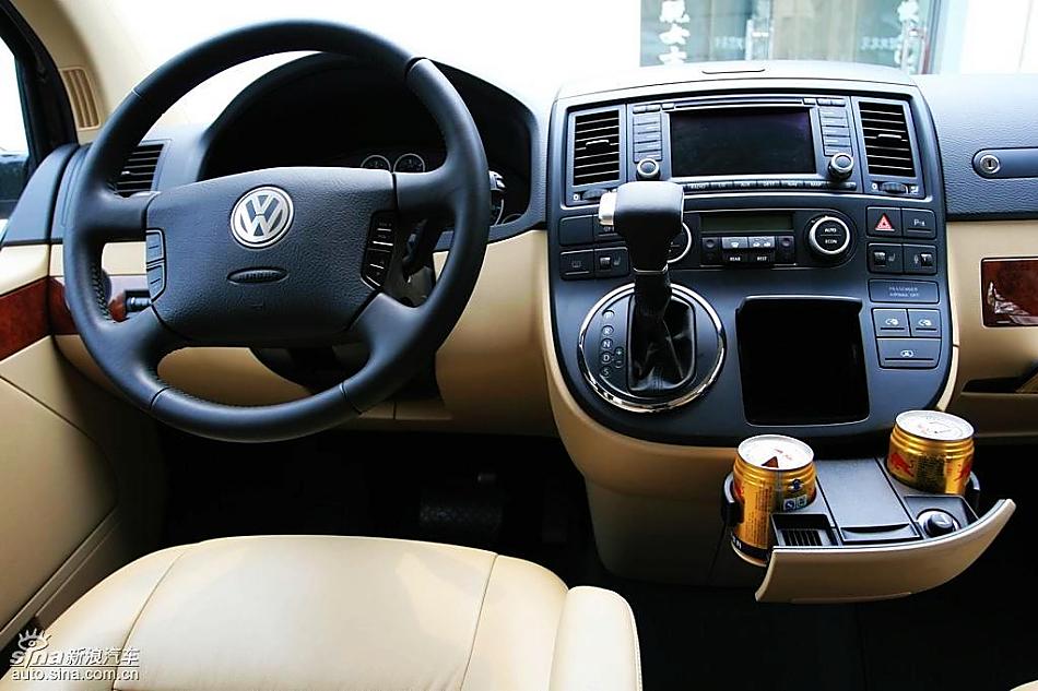 大众Multivan T5内饰