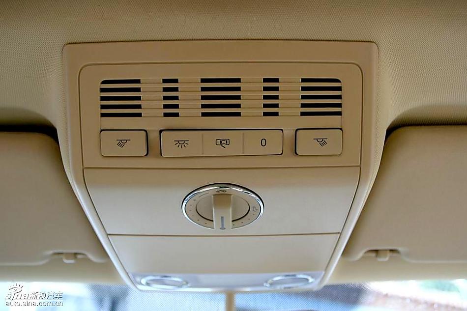 大众Multivan T5内饰