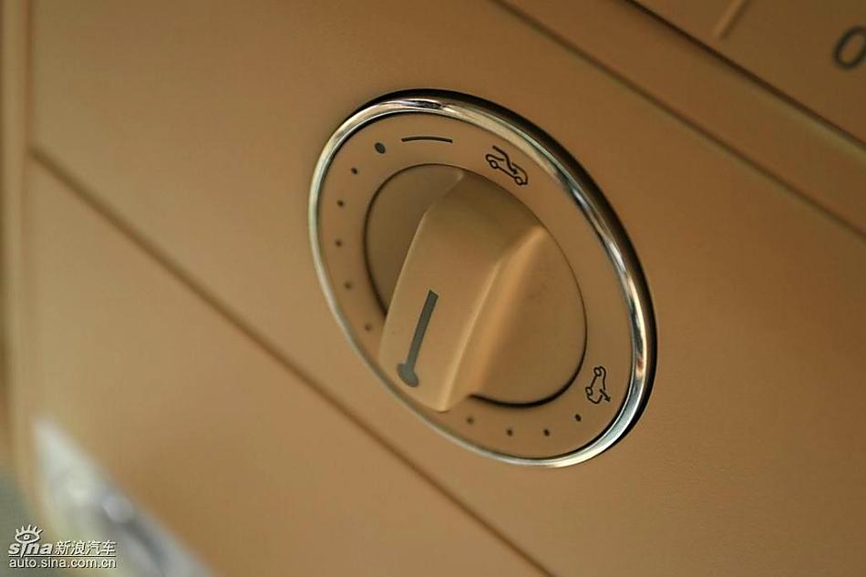 大众Multivan T5内饰