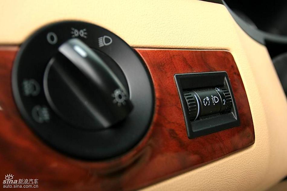 大众Multivan T5内饰