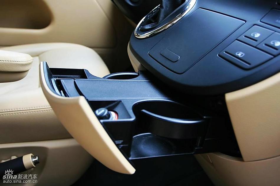 大众Multivan T5内饰