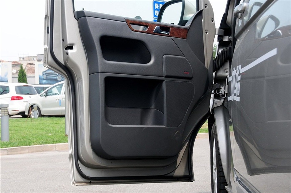 2012款大众Multivan 2.0T豪华版