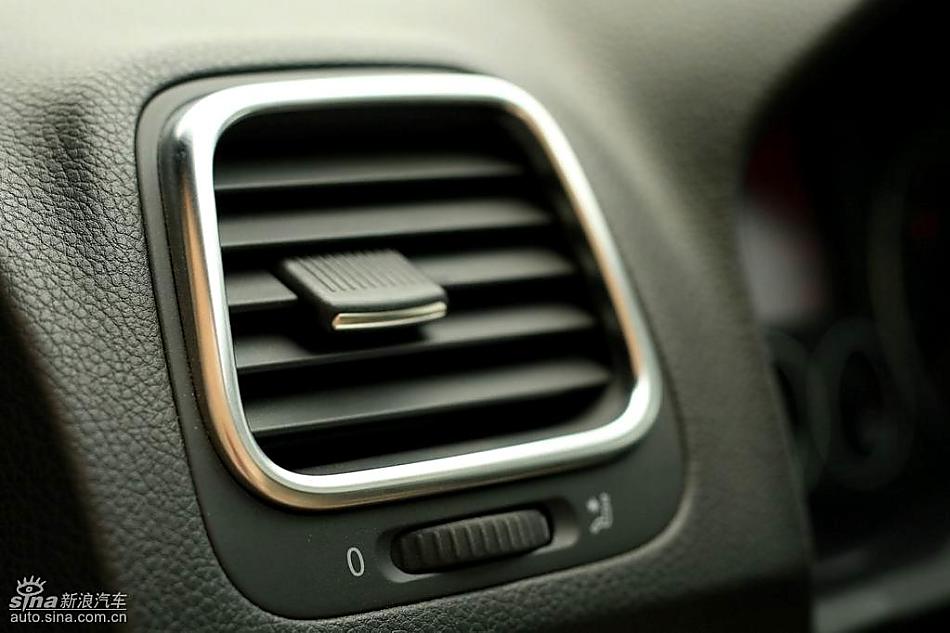 08款EOS内饰