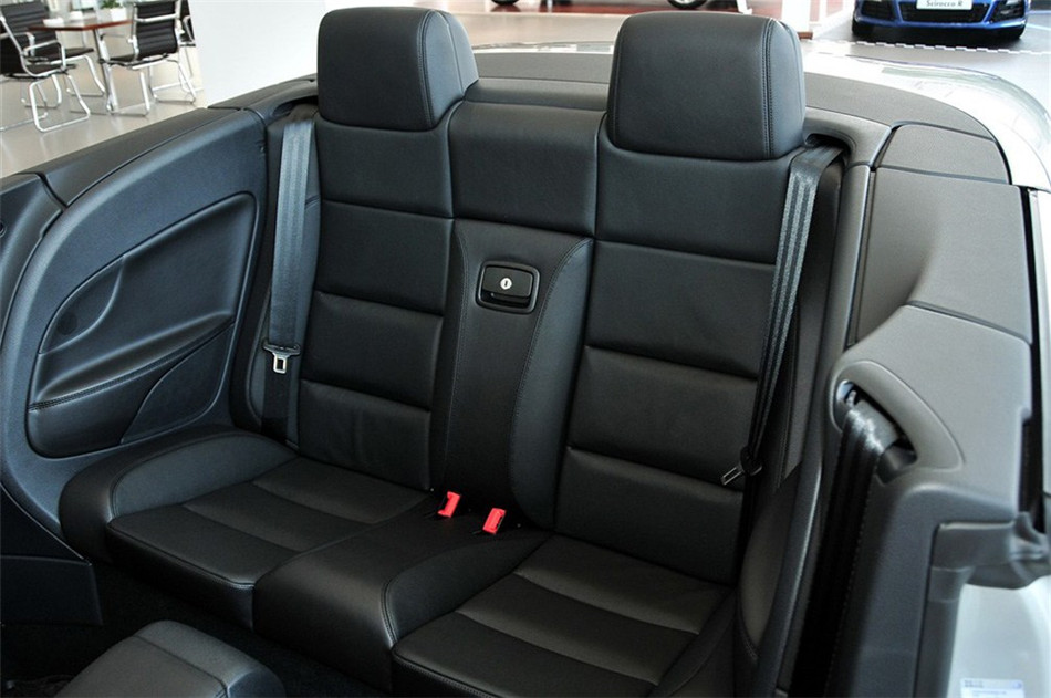 2011EOS ˫ųܳ 2.0TFSIԶ