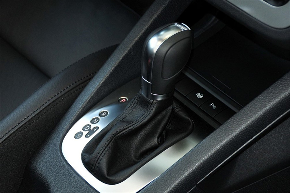 2011款大众EOS 双门敞篷跑车 2.0TFSI自动