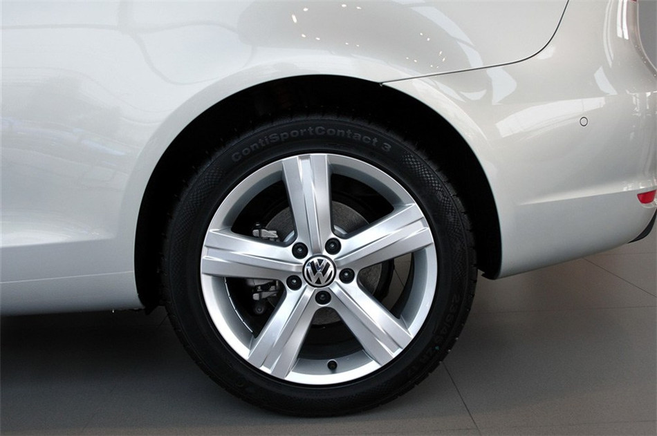 2011EOS ˫ųܳ 2.0TFSIԶ