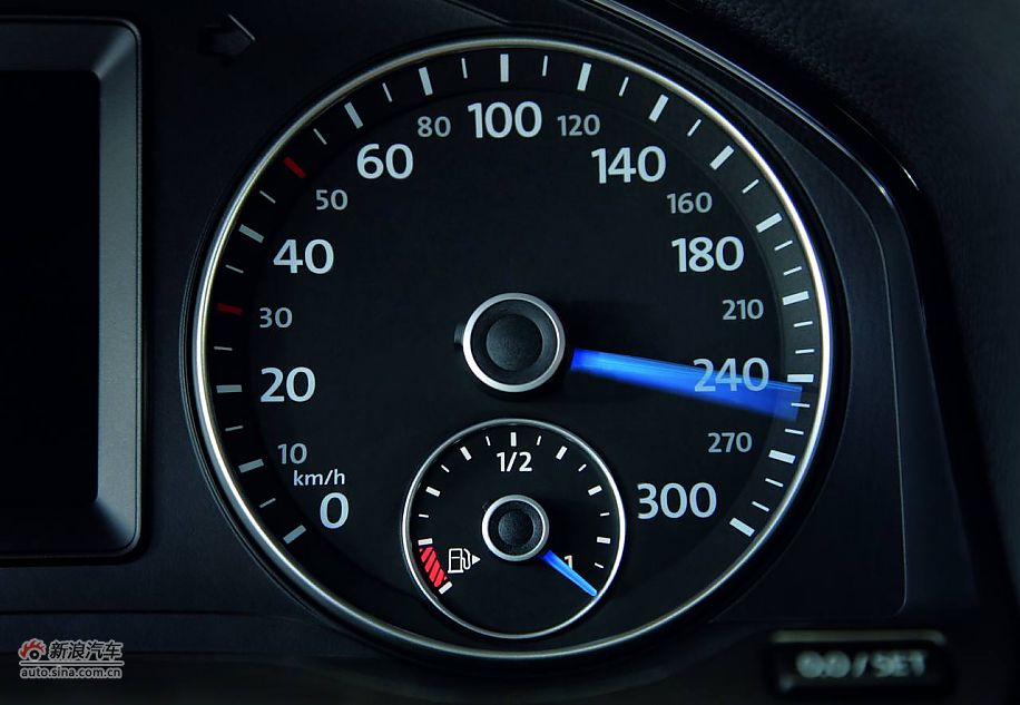 2011款尚酷R官方图