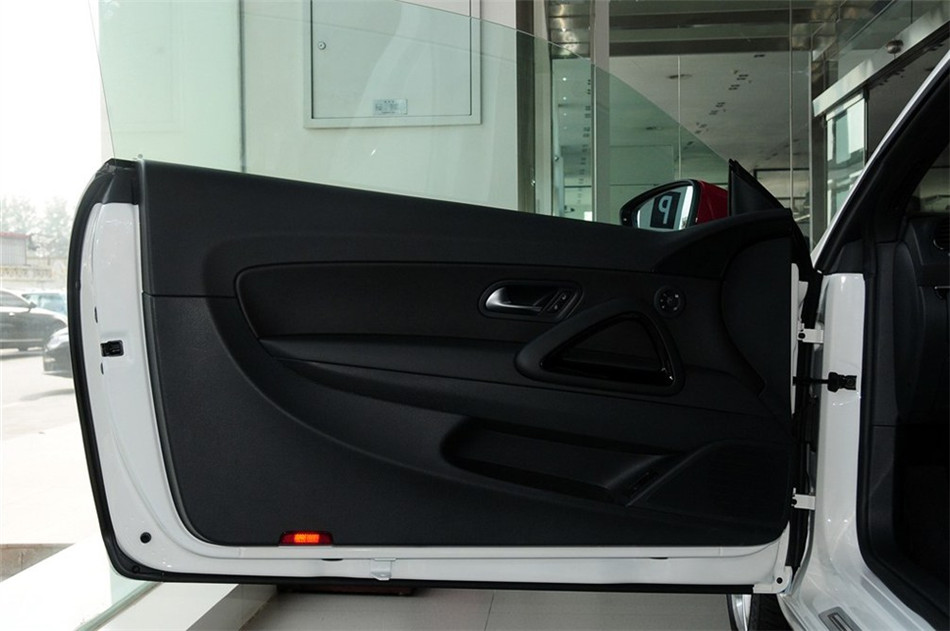 2013款尚酷 2.0TSI GTS