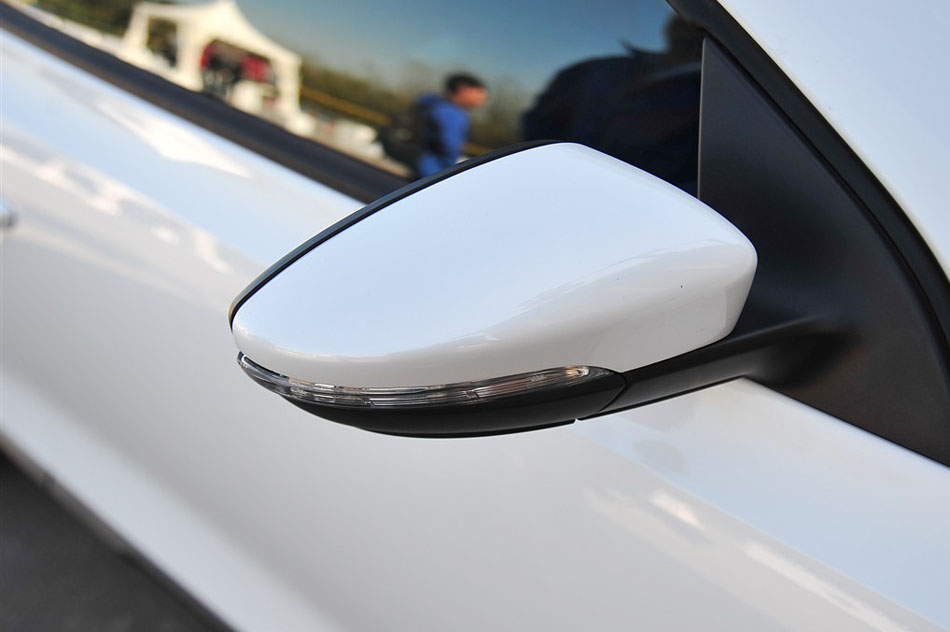 2015款 2.0TSI 豪华版 其他