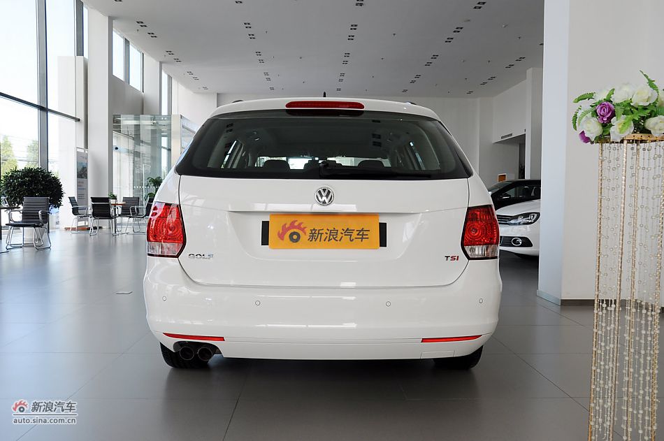 Golf旅行轿车实拍