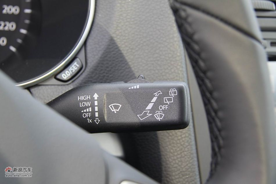 2011款高尔夫旅行轿车内饰