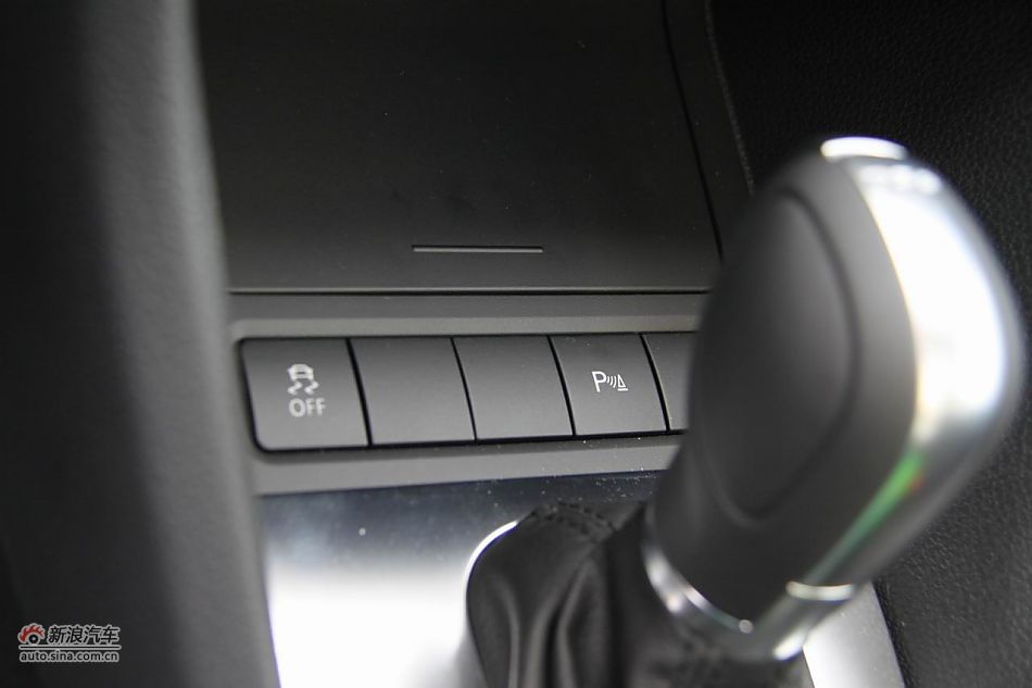 2011款高尔夫旅行轿车内饰