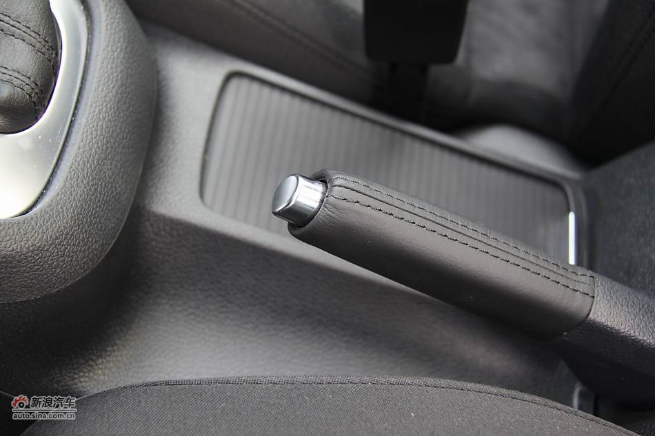 2011款高尔夫旅行轿车内饰