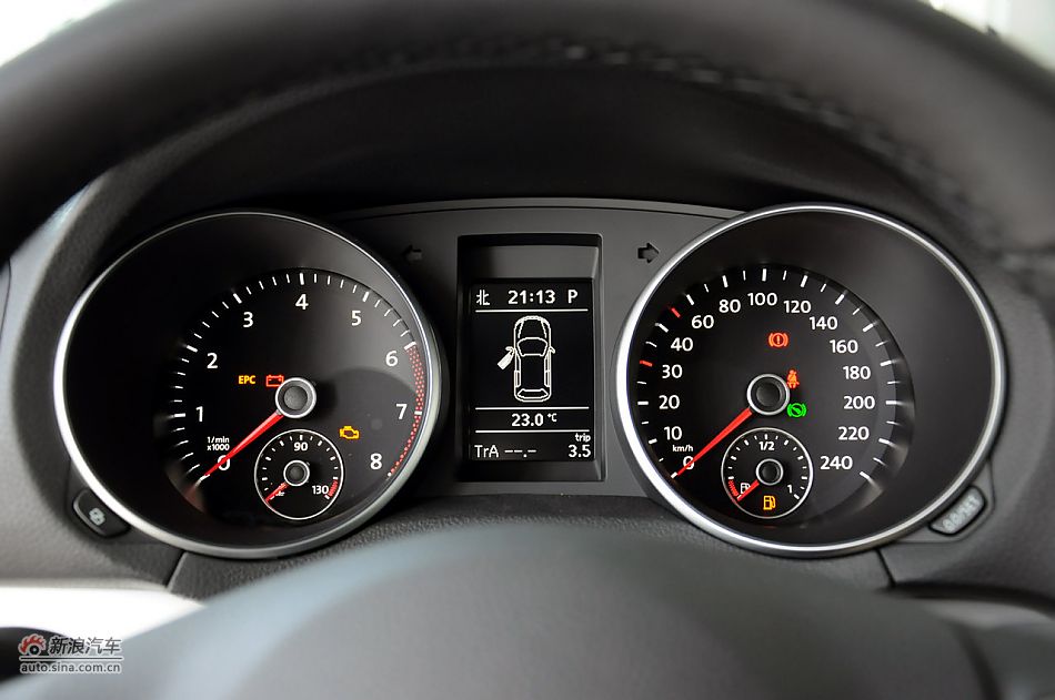 Golf旅行轿车实拍