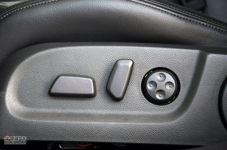 Golf旅行轿车实拍