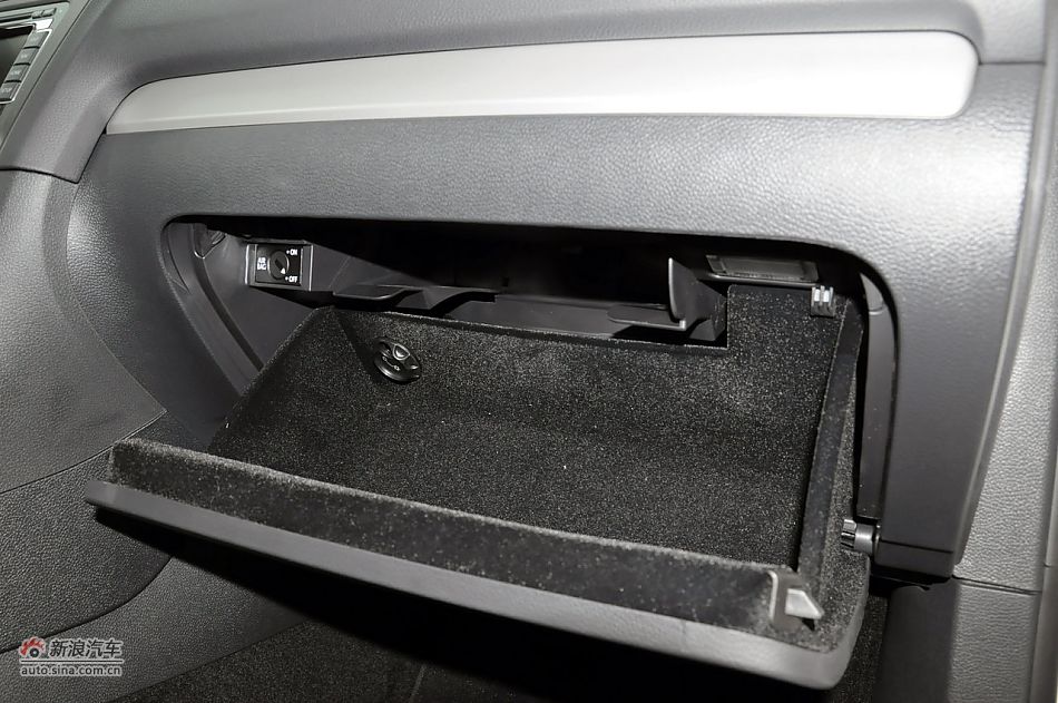 Golf旅行轿车实拍