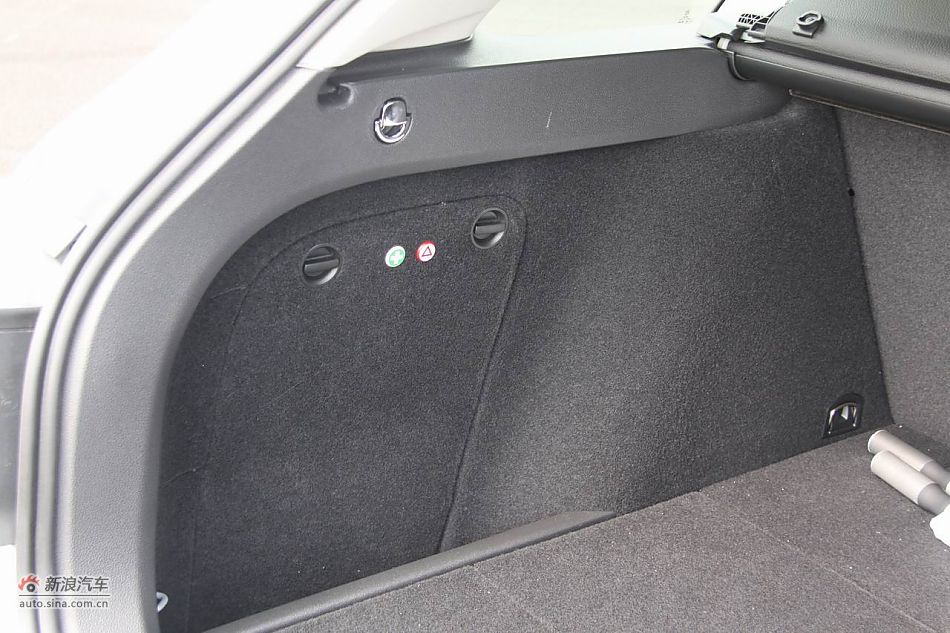 2011款高尔夫旅行轿车座椅和空间