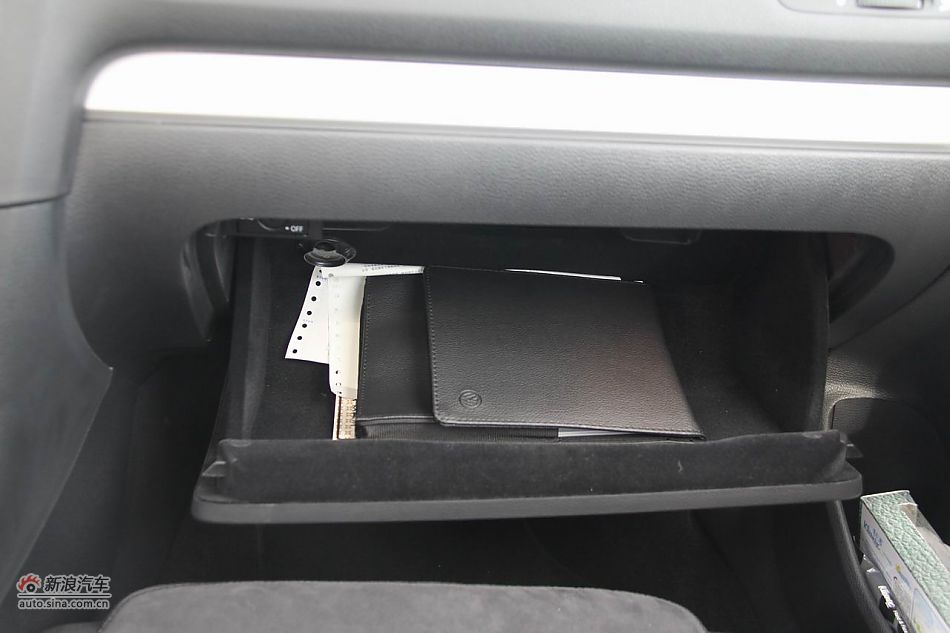 2011款高尔夫旅行轿车座椅和空间