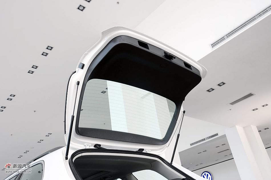 Golf旅行轿车实拍