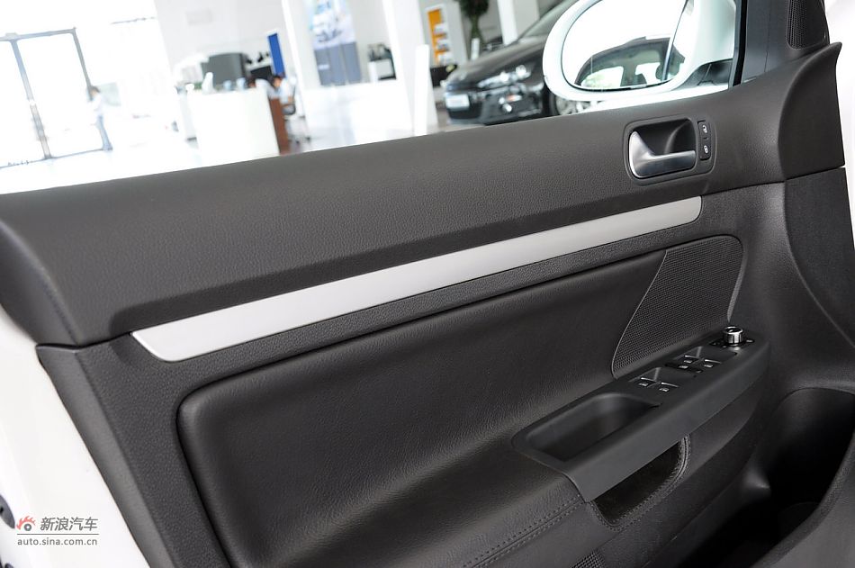 Golf旅行轿车实拍