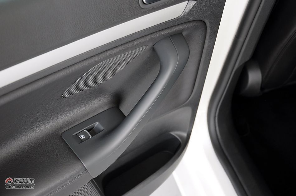 Golf旅行轿车实拍