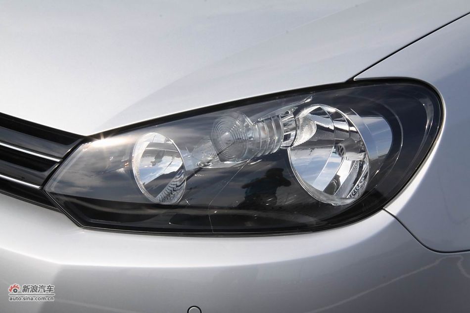 2011款高尔夫旅行轿车外部细节