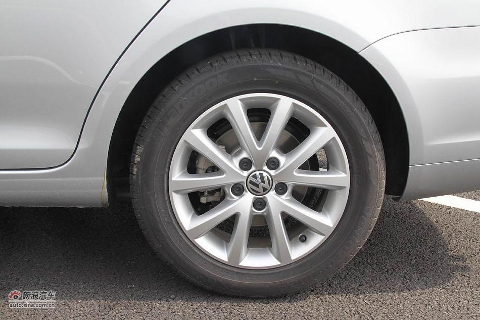 2011款高尔夫旅行轿车外部细节