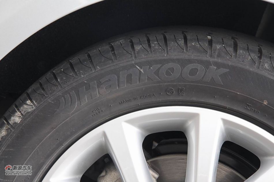 2011款高尔夫旅行轿车外部细节