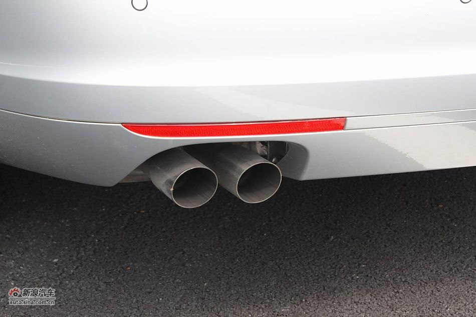 2011款高尔夫旅行轿车外部细节