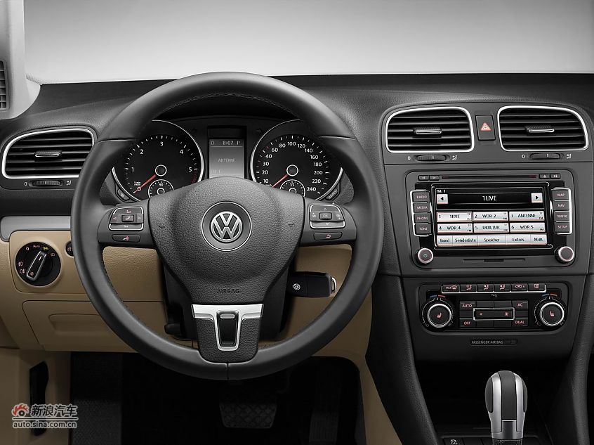 2011款高尔夫旅行轿车官图
