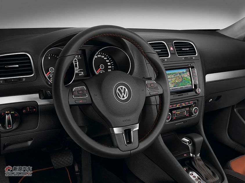 高尔夫旅行轿车海外版官图