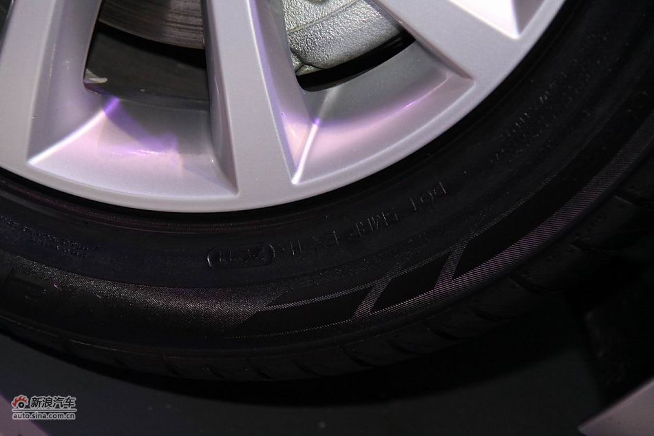 2011款高尔夫旅行轿车外部细节