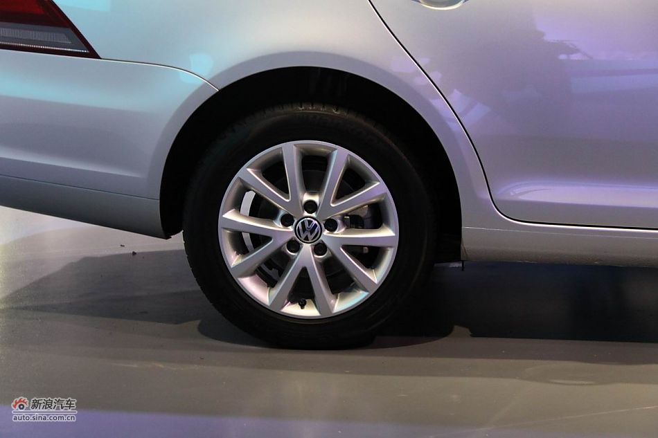 2011款高尔夫旅行轿车外部细节