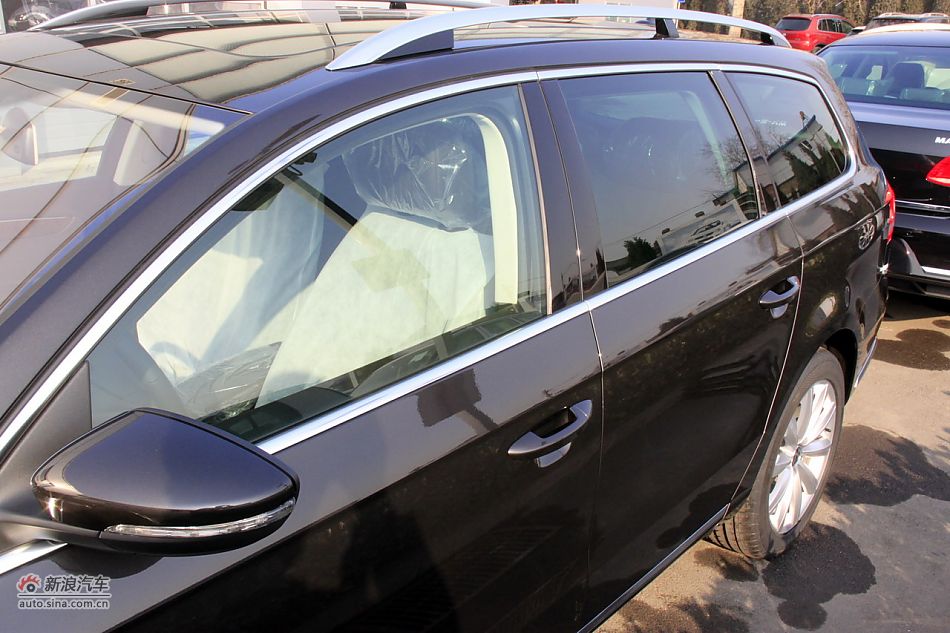 2012款迈腾旅行版