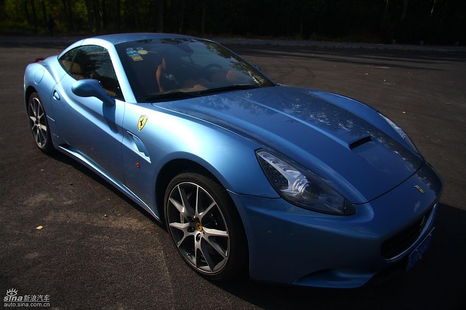 法拉利California试车实拍图外观