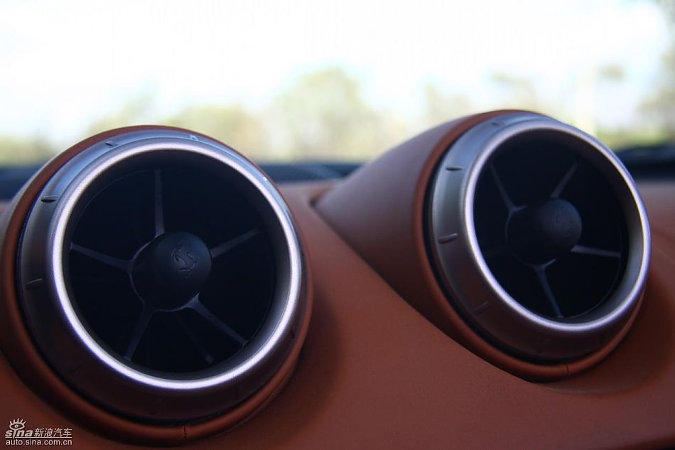 法拉利California试车实拍图内饰