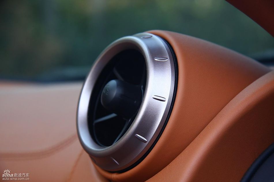 法拉利California试车实拍图内饰