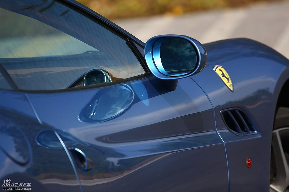 法拉利California试车实拍图外观