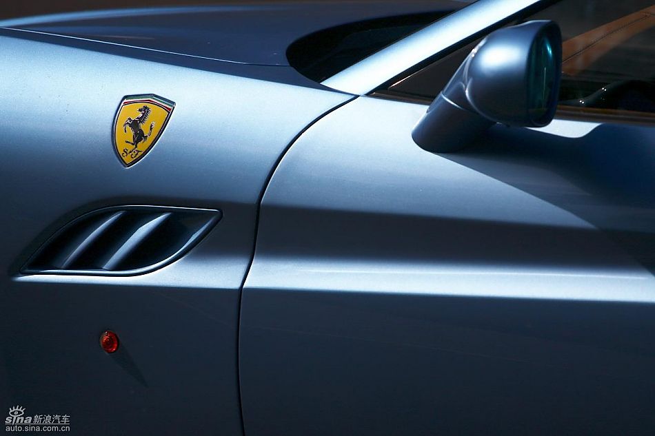法拉利California试车实拍图外观