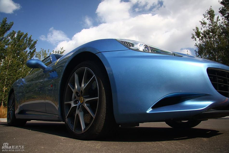 法拉利California试车实拍图外观