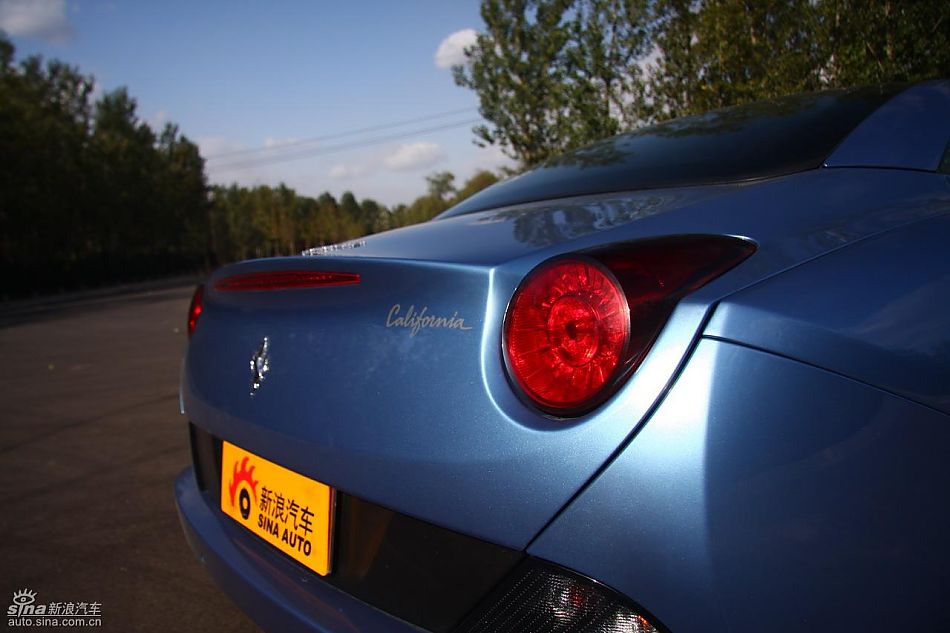 法拉利California试车实拍图外观