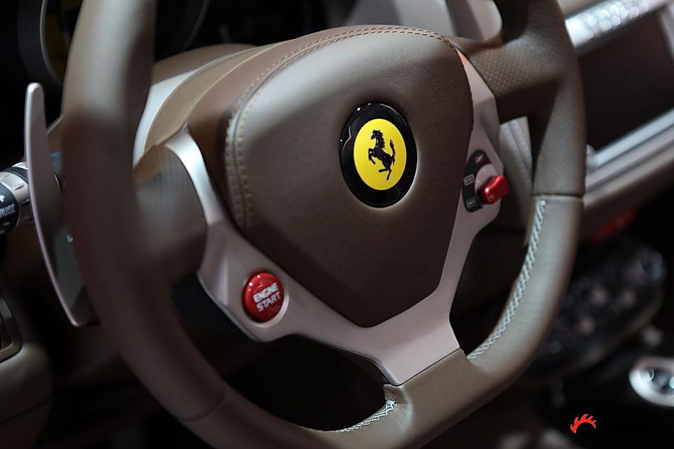 法拉利加利福尼亚