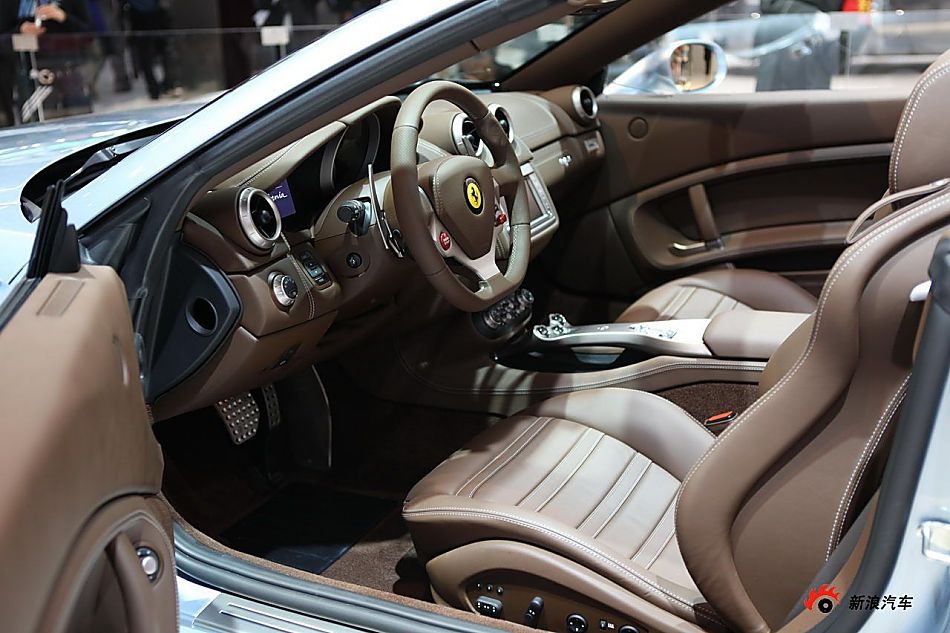 法拉利加利福尼亚