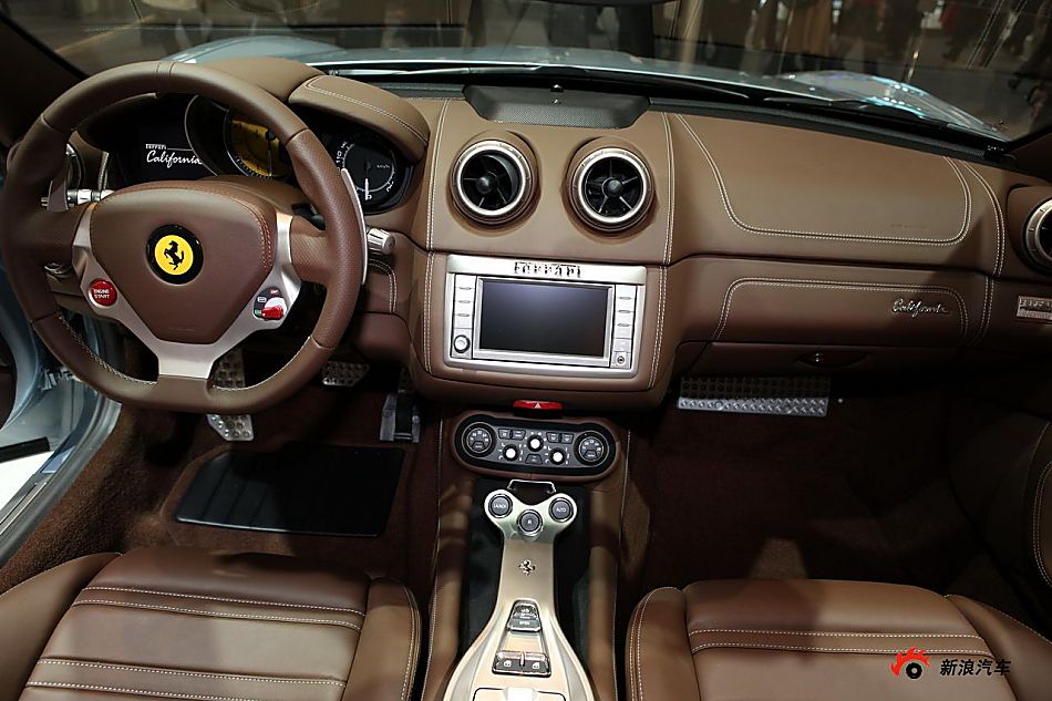 法拉利加利福尼亚