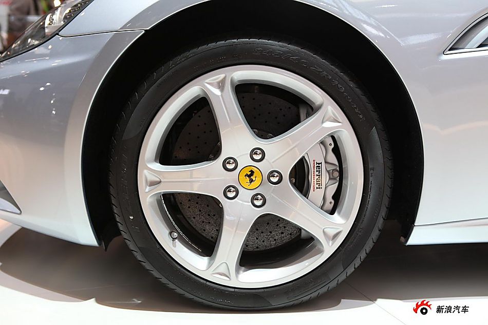 法拉利加利福尼亚